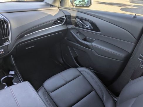 Certified 2023 Chevrolet Traverse RS AWD/4WD image 22