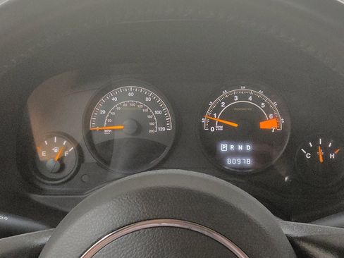 Used 2017 Jeep Patriot High Altitude AWD/4WD image 23