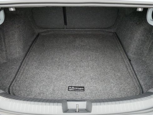 Used 2025 Volkswagen Jetta Sport FWD image 18
