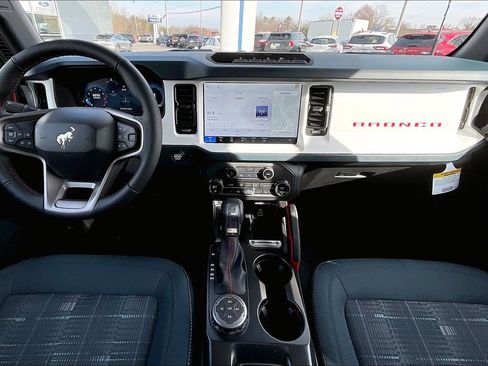 New 2026 Ford Bronco Heritage Edition image 5