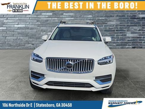 Used 2022 Volvo XC90 T8 Inscription Expression w/ Climate Package image 8