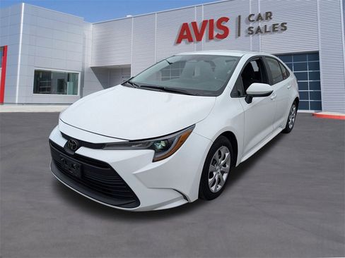 Used 2024 Toyota Corolla LE image 1