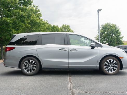 Used 2022 Honda Odyssey EX-L image 10
