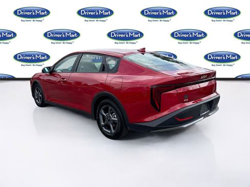 Used 2025 Kia K4 LXS image 5