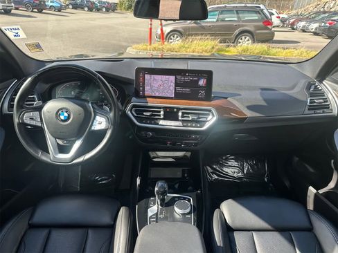 Used 2022 BMW X3 xDrive30i w/ Premium Package image 9