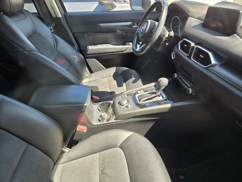 Used 2019 MAZDA CX-5 Touring image 3