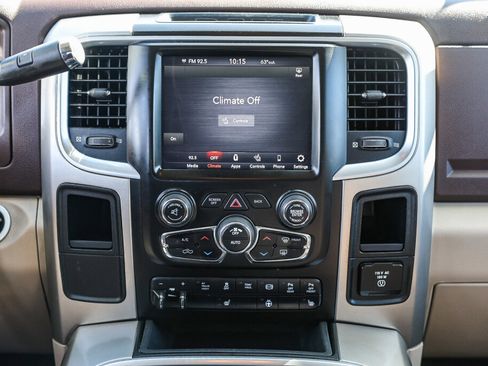 Used 2018 RAM 2500 Big Horn image 3