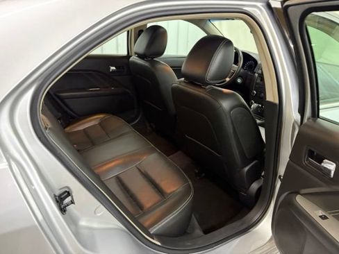 Used 2010 Ford Fusion Sport FWD image 13