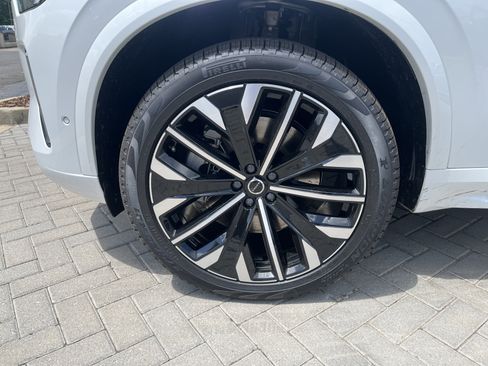 New 2026 Volvo XC90 T8 Ultra w/ Protection Package Premier AWD/4WD image 29