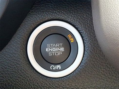 Used 2022 RAM 1500 Laramie image 28