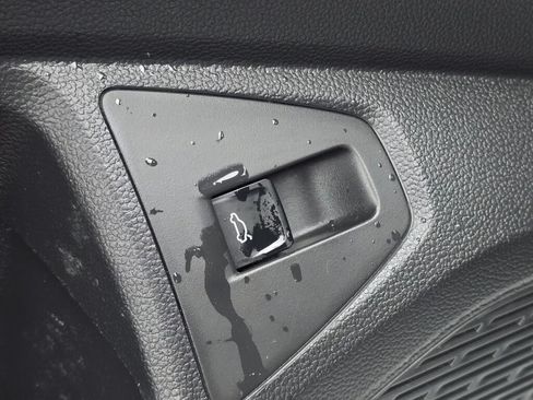 Used 2019 Volkswagen Jetta GLI FWD image 22