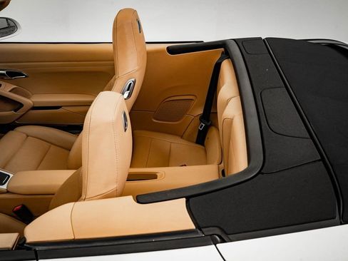 Used 2012 Porsche 911 Carrera S image 16