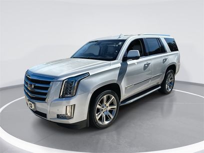 Used 2016 Cadillac Escalade Luxury