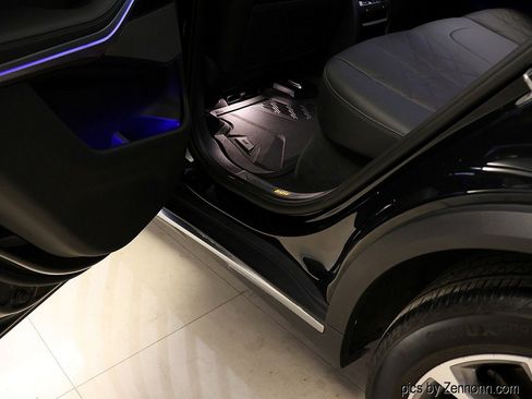 Certified 2024 BMW X5 xDrive40i w/ Executive Package image 31