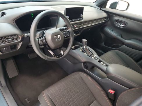 Certified 2025 Honda HR-V Sport image 2