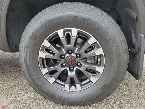 Certified 2024 Nissan Titan PRO-4X w/ Pro-4x Convenience Package image 13