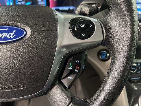 Used 2015 Ford C-MAX Energi SEL w/ Equipment Group 302A image 19