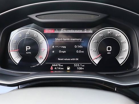 Used 2022 Audi Q7 3.0T Prestige w/ Prestige Package AWD/4WD image 25
