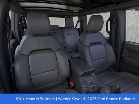 New 2025 Ford Bronco Badlands image 12