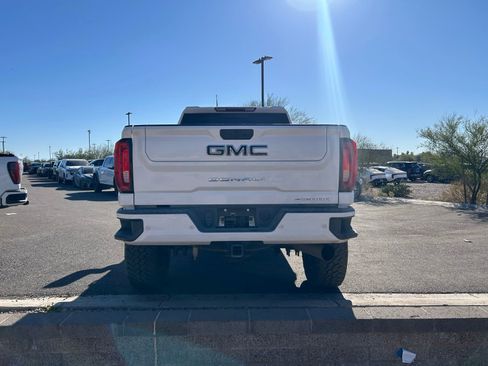 Used 2020 GMC Sierra 2500 Denali image 4