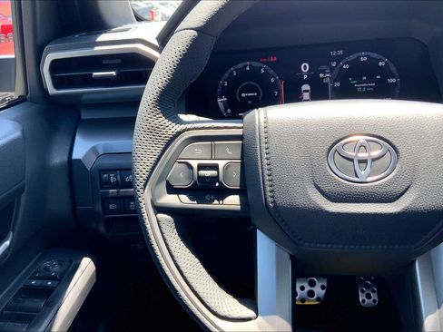 Used 2026 Toyota Tacoma TRD Sport RWD image 23