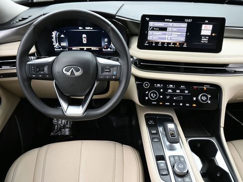 Used 2023 INFINITI QX60 Luxe w/ Cargo Package FWD image 6