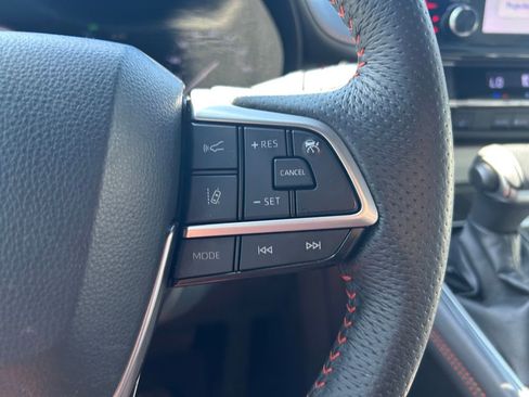 Used 2021 Toyota Sienna XSE w/ XSE Plus Package AWD/4WD image 17