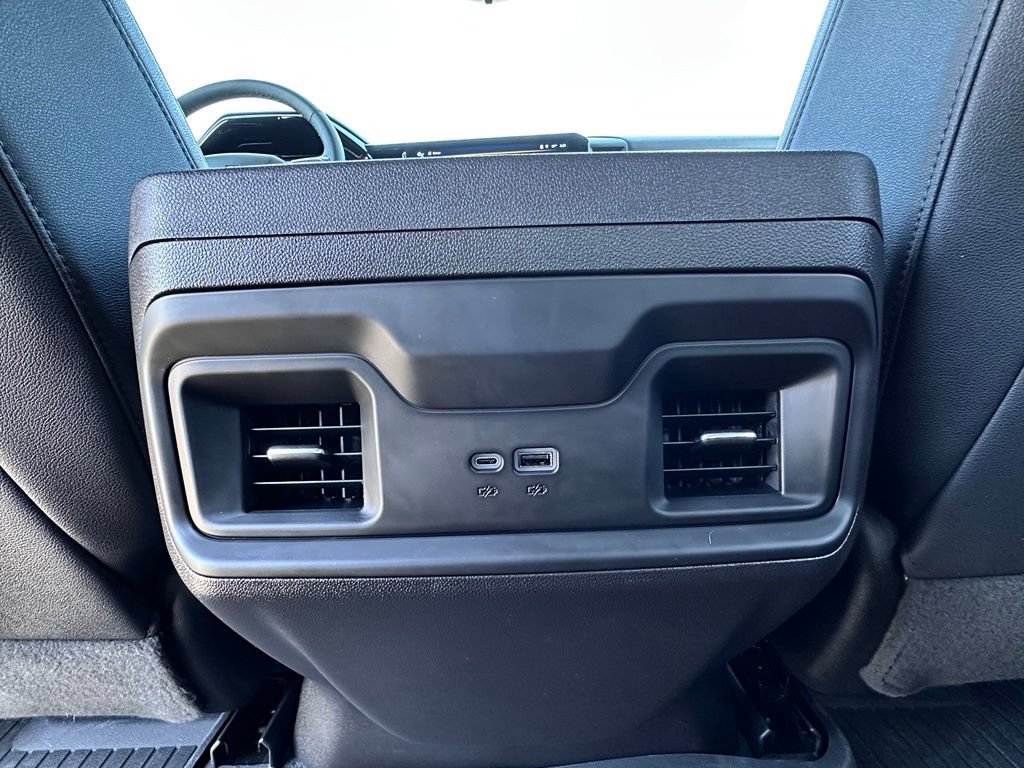 Used 2024 Chevrolet Silverado 1500 LT Trail Boss w/ Convenience Package II AWD/4WD image 27