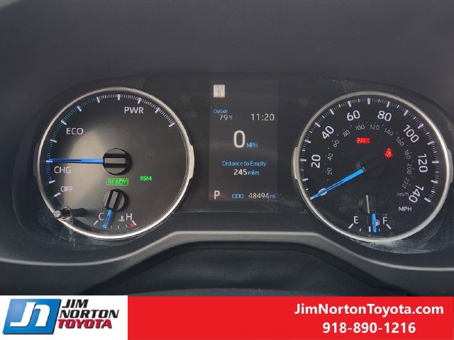Used 2022 Toyota RAV4 XLE Premium AWD/4WD image 17