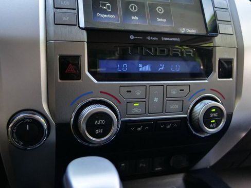 Used 2020 Toyota Tundra Limited w/ Limited Premium Package AWD/4WD image 12
