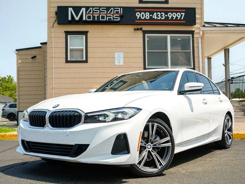 Used 2023 BMW 330i Sedan w/ Convenience Package RWD image 1