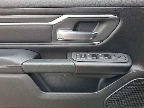 Used 2025 RAM 1500 Big Horn AWD/4WD image 11