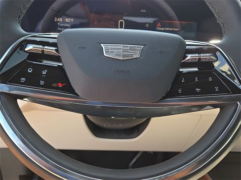 New 2026 Cadillac Vistiq Sport w/ LPO, Floor Liner Package image 30