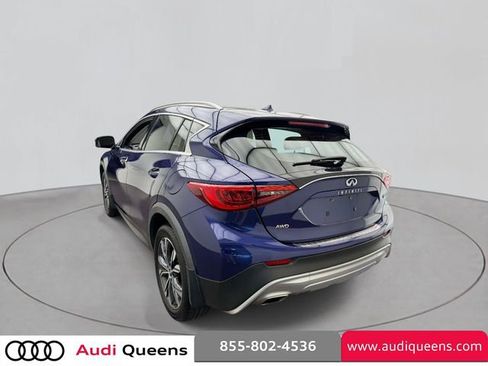 Used 2018 INFINITI QX30 Premium w/ Cargo Package AWD/4WD image 6