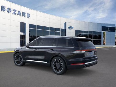 New 2026 Lincoln Aviator Reserve image 4