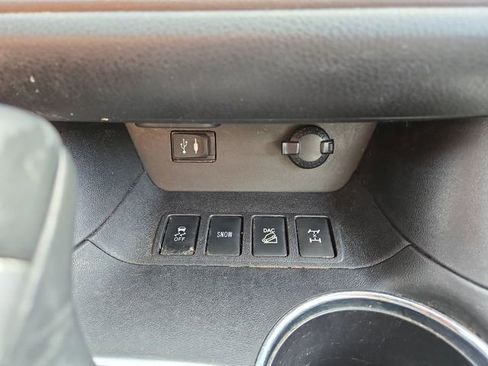 Used 2015 Toyota Highlander XLE AWD/4WD image 26