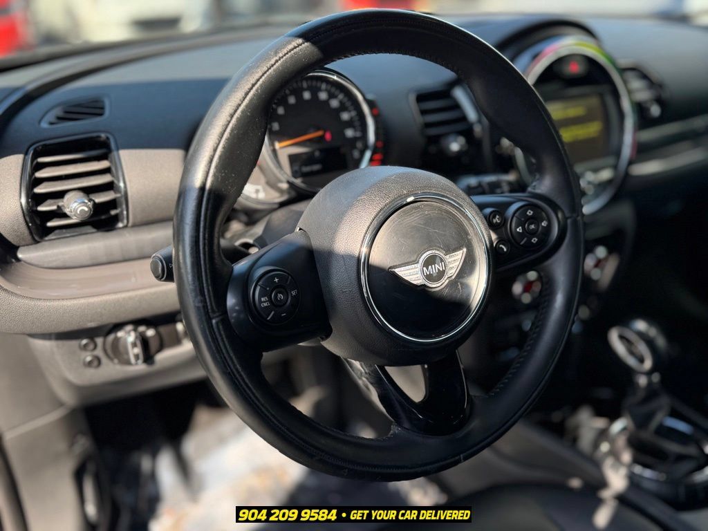Used 2016 MINI Cooper Clubman FWD image 15