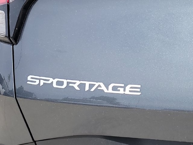Certified 2023 Kia Sportage LX AWD/4WD image 16