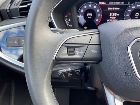 Certified 2025 Audi Q3 2.0T Premium Plus w/ Premium Plus Package image 17