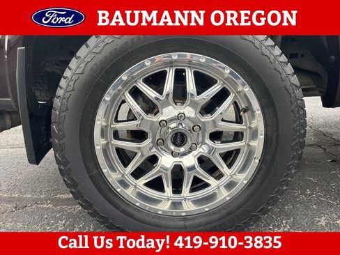 Used 2018 Ford F150 Platinum w/ Equipment Group 701A Luxury AWD/4WD image 6