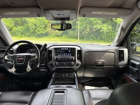 Used 2018 GMC Sierra 1500 SLT w/ SLT Premium Package AWD/4WD image 12
