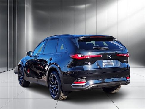 New 2025 MAZDA CX-70 Plug-In Hybrid w/ Premium Plus image 5