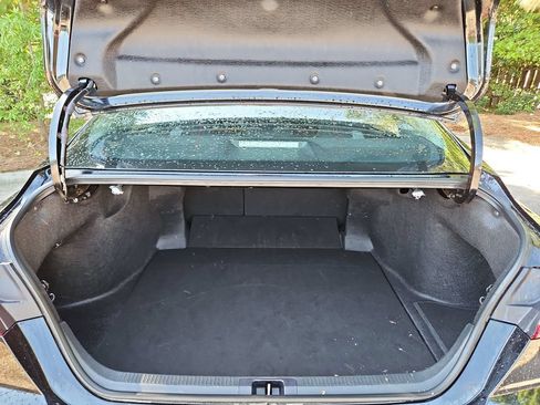 Used 2025 Toyota Camry LE FWD image 27