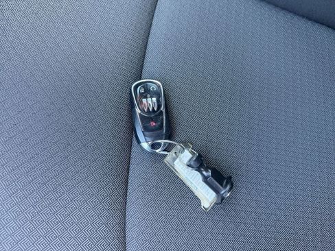 Used 2025 Buick Encore GX Preferred image 21
