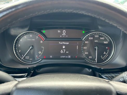 Used 2022 Cadillac XT6 Premium Luxury AWD/4WD image 29