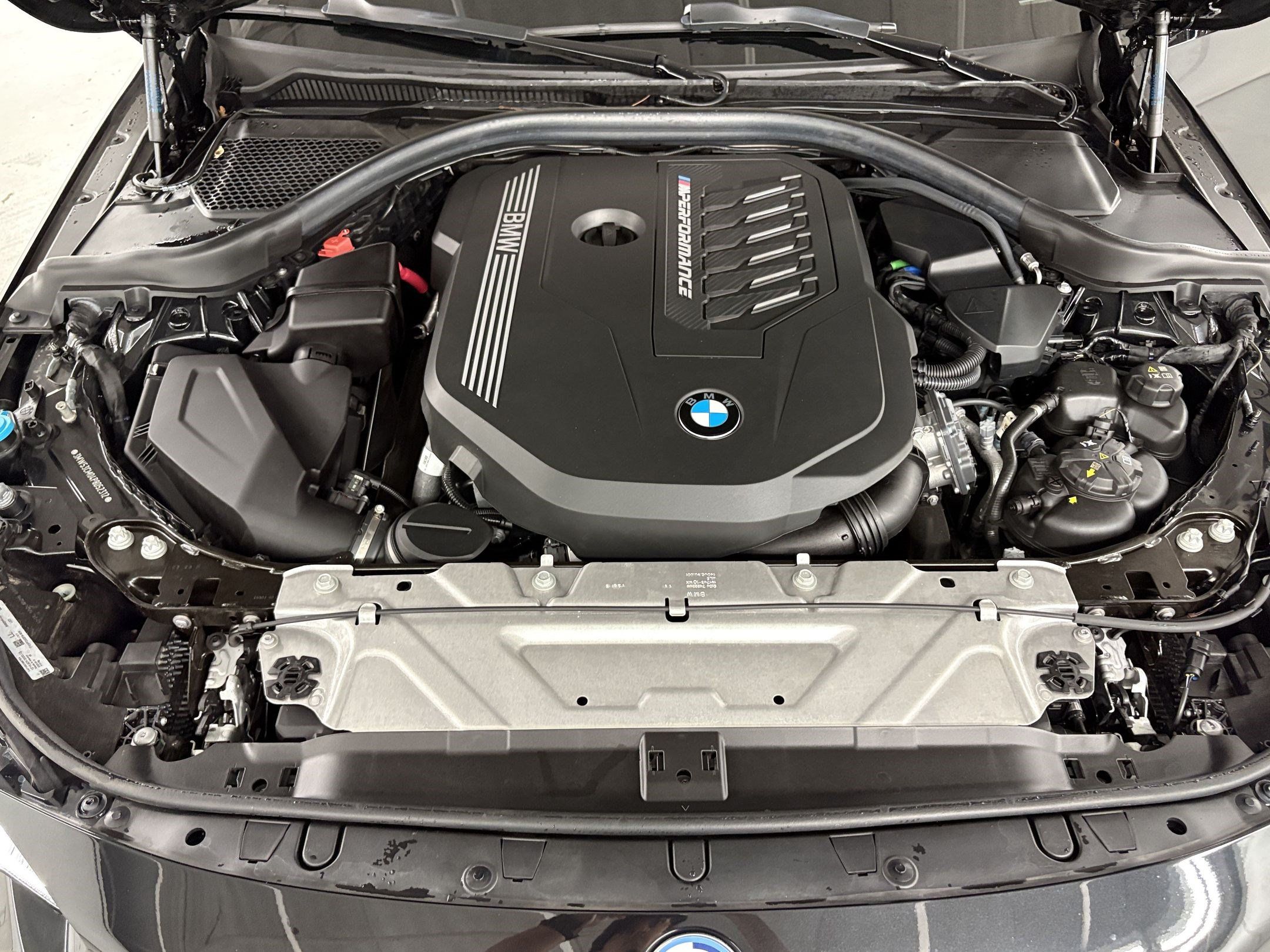 Used 2023 BMW M240i xDrive Coupe AWD/4WD image 32
