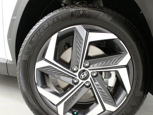Used 2024 Hyundai Tucson Limited AWD/4WD image 33
