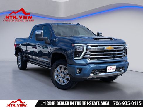 Used 2025 Chevrolet Silverado 2500 High Country w/ High Country Premium Package image 1