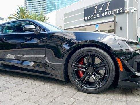 Used 2018 Chevrolet Camaro ZL1 RWD image 36