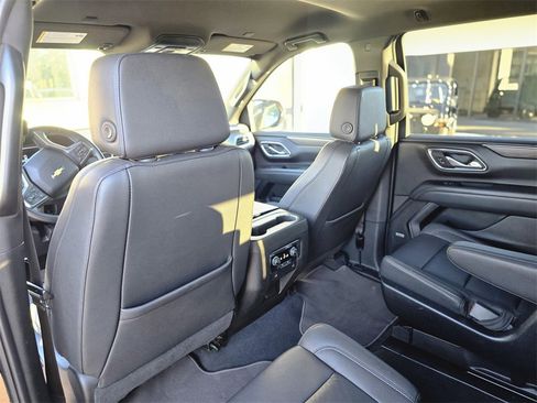 Used 2023 Chevrolet Tahoe LT image 11